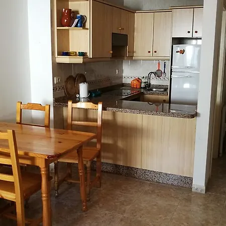 Los Delfines Apartment *